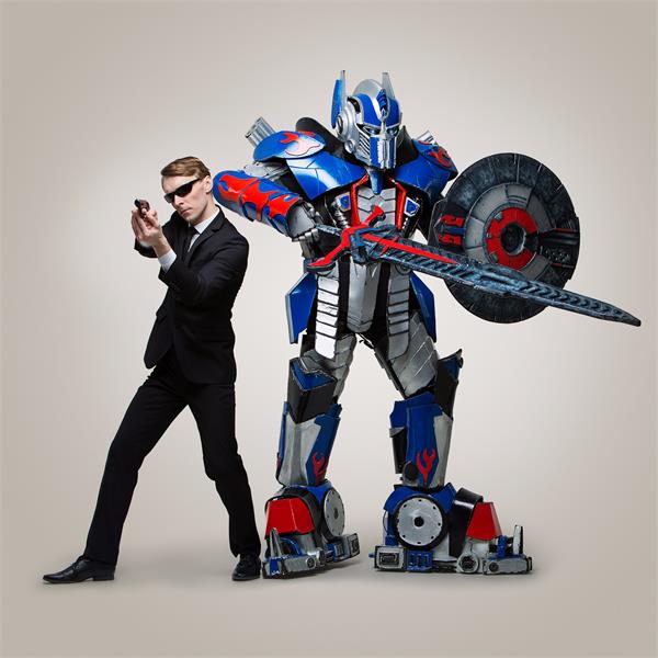 Трансформер Оптимус Прайм