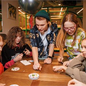 Настолка party 